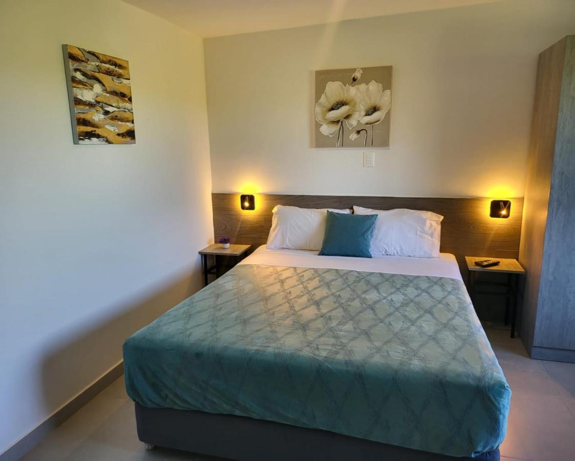 Hotel Oasis-Dream Holidays - La Petite France San Bernardino Zewnętrze zdjęcie